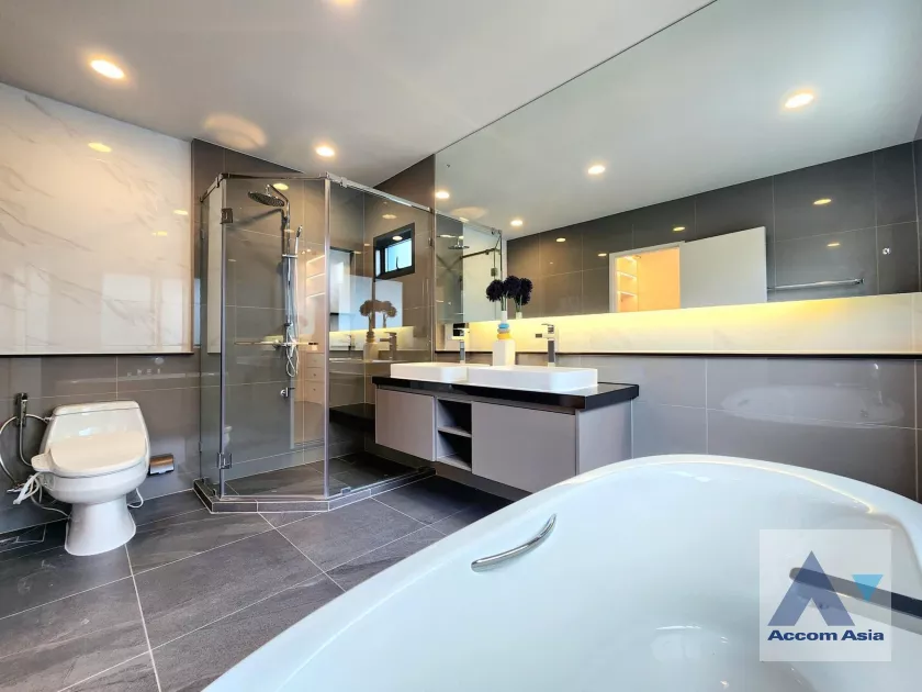 14  4 br House For Sale in Ramkhamhaeng ,Bangkok ARL Ban Thap Chang at Setthasiri Krungthep Kreetha 2 AA39061