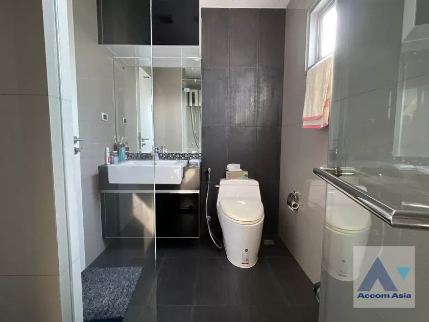 9  2 br Condominium For Sale in Sukhumvit ,Bangkok BTS Thong Lo at The Crest Sukhumvit 34 AA39063