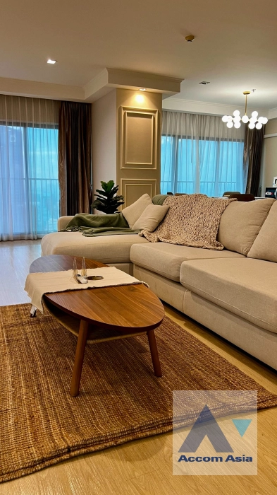  3 Bedrooms  Condominium For Rent & Sale in Sukhumvit, Bangkok  near BTS Thong Lo (AA39067)