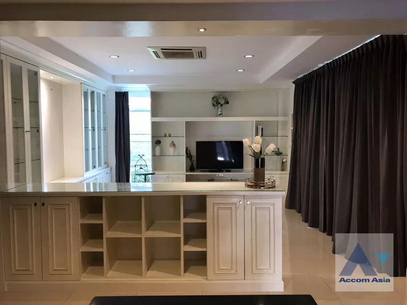 6  4 br House For Sale in Lat Phrao ,Bangkok ARL Ramkhamhaeng at Moo Baan Tararom  AA39082