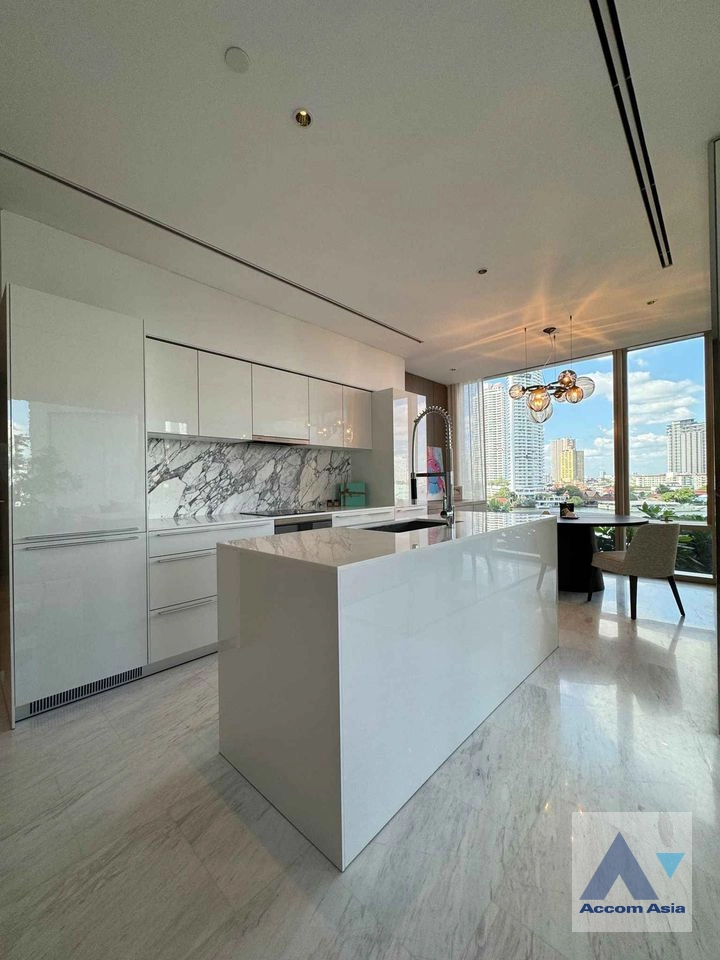 5  2 br Condominium for rent and sale in Sathorn ,Bangkok BTS Saphan Taksin at Four Seasons Private Residences AA39092