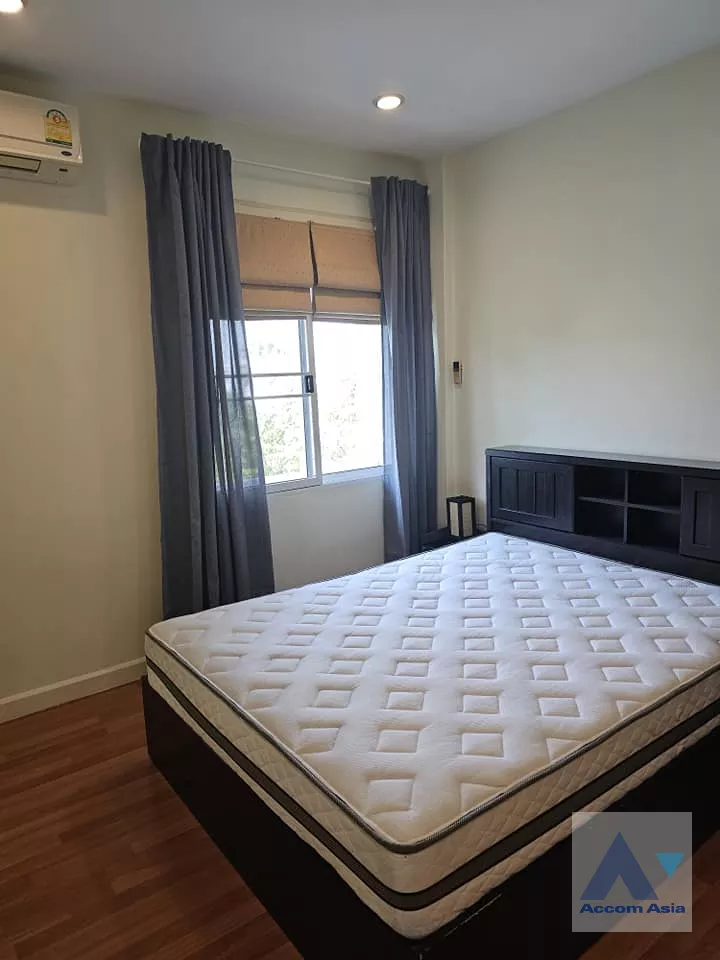 11  3 br Townhouse For Rent in Pattanakarn ,Bangkok ARL Hua Mak at The Metro Rama 9 AA39103