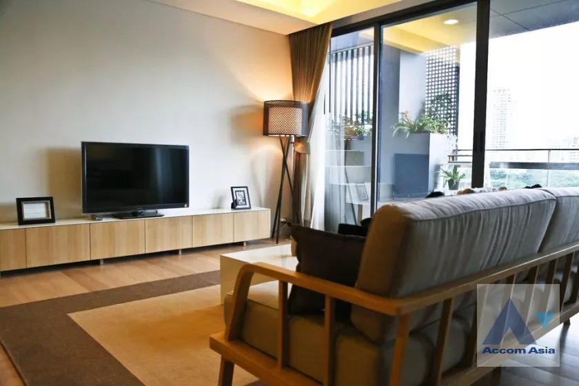 unitFully Furnished |  2 Bedrooms  Condominium For Rent in Sukhumvit, Bangkok  near BTS Phrom Phong (AA39106)