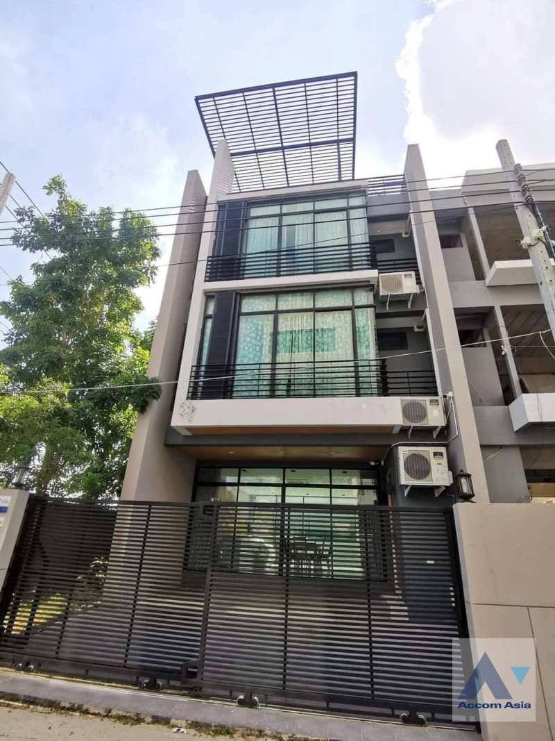  Alisha View Townhouse  4 Bedroom for Rent BTS Bearing in Samutprakan Samutprakan