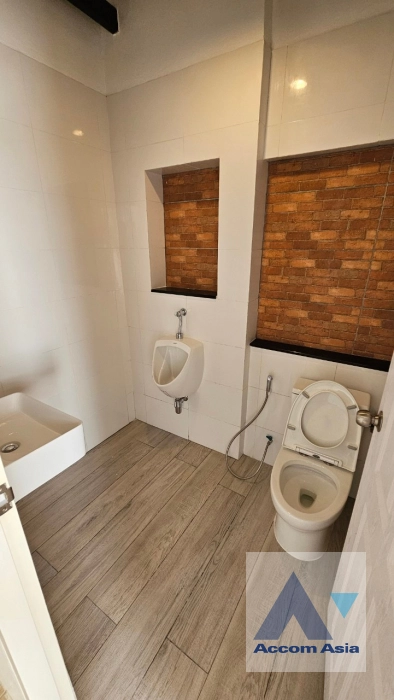 11  2 br Townhouse for rent and sale in Sukhumvit ,Bangkok BTS Udomsuk AA39115