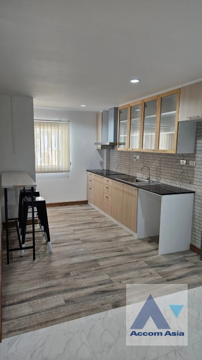 7  2 br Townhouse for rent and sale in Sukhumvit ,Bangkok BTS Udomsuk AA39115