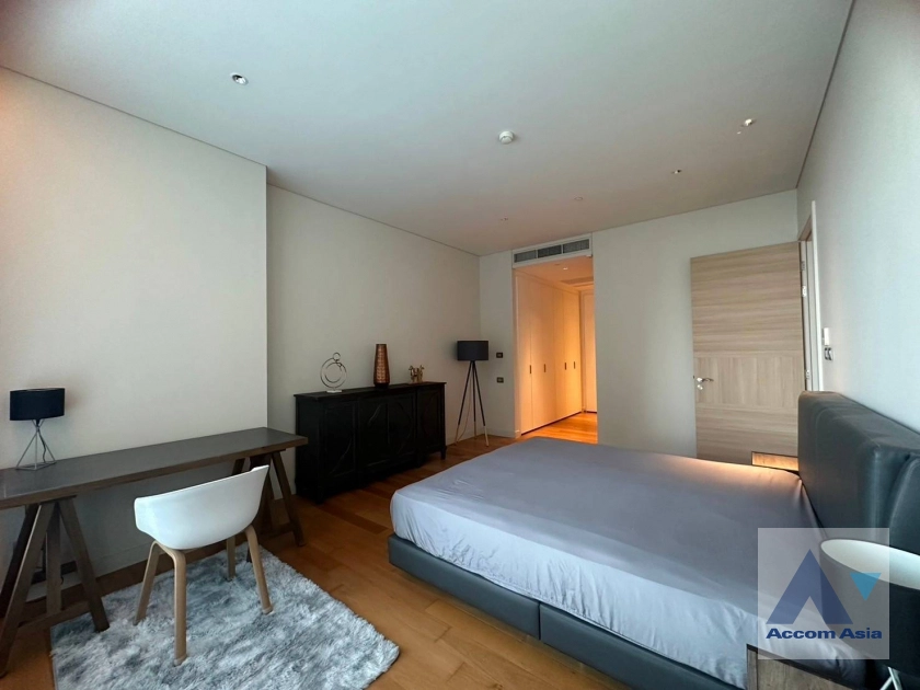 7  1 br Condominium for rent and sale in Ploenchit ,Bangkok BTS Chitlom at Sindhorn Residence AA39117