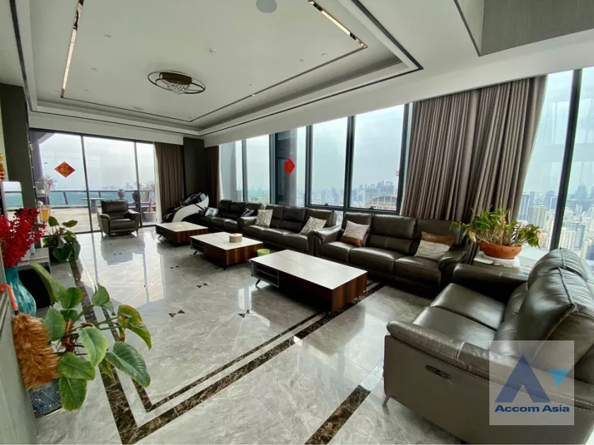 Private Swimming Pool, Penthouse | MARQUE Sukhumvit Condominium  4 Bedroom for Sale BTS Phrom Phong in Sukhumvit Bangkok