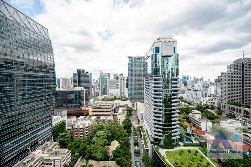 13  2 br Condominium For Sale in Ploenchit ,Bangkok BTS Ploenchit at 98 Wireless AA39128