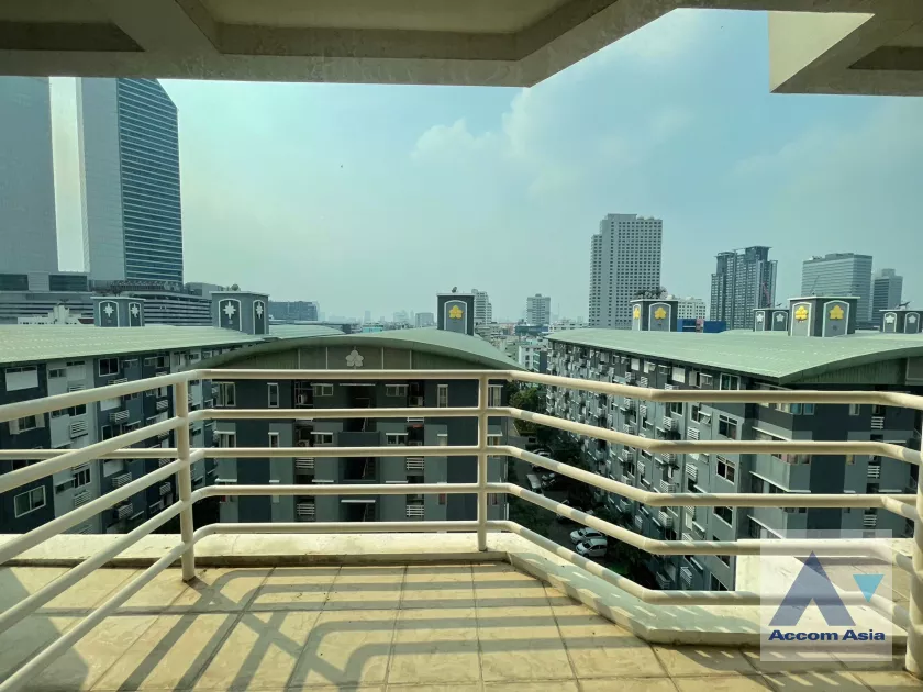 unitCorner Unit, Common Pool, Big Balcony | 2 BR - City Living Ratchada