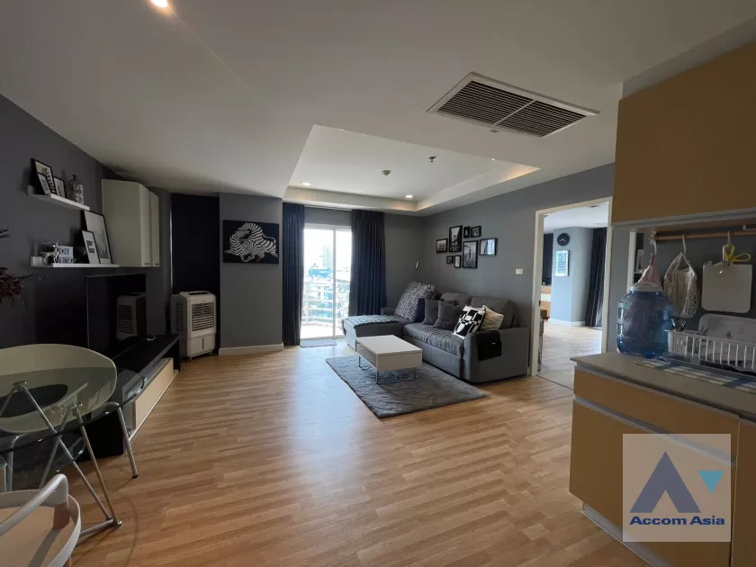 unitCorner Unit, Common Pool, Big Balcony | 2 BR - City Living Ratchada