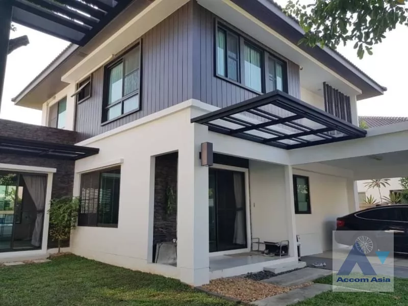  Moo Baan Bangna House  4 Bedroom for Rent   in Bangna Bangkok