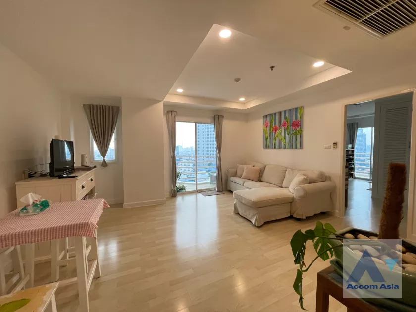 unitCommon Pool, Corner Unit, Big Balcony |  2 Bedrooms  Condominium For Sale in Ratchadaphisek, Bangkok  near MRT Huai Khwang (AA39142)