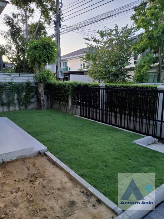 22  4 br House For Sale in Latkrabang ,Bangkok ARL Ban Thap Chang at House AA39143