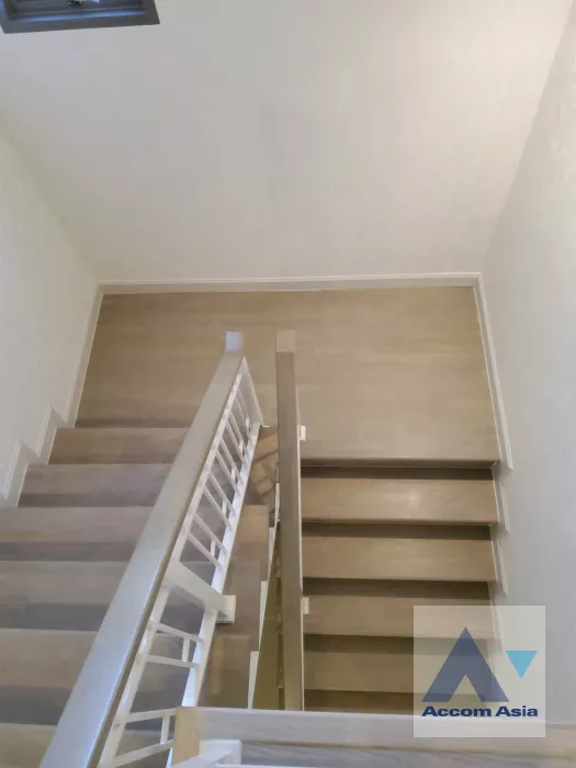 11  4 br House For Sale in Latkrabang ,Bangkok ARL Ban Thap Chang at House AA39143