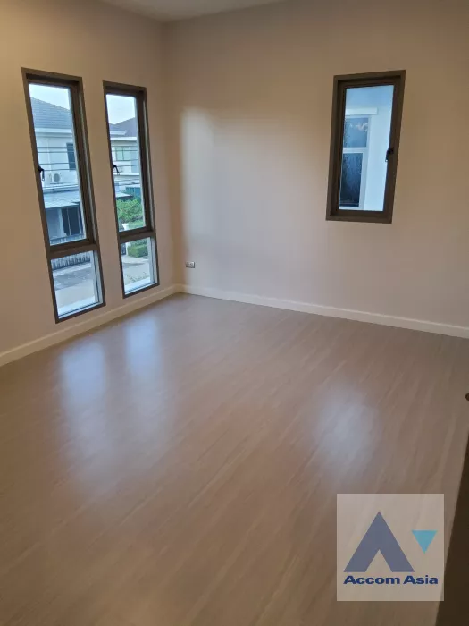 15  4 br House For Sale in Latkrabang ,Bangkok ARL Ban Thap Chang at House AA39143