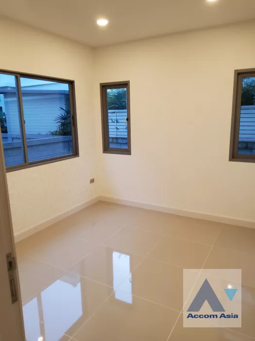 7  4 br House For Sale in Latkrabang ,Bangkok ARL Ban Thap Chang at House AA39143
