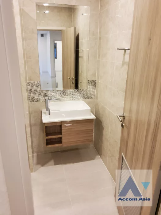 19  4 br House For Sale in Latkrabang ,Bangkok ARL Ban Thap Chang at House AA39143