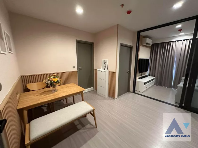 1 Bedroom  Condominium For Rent in Phaholyothin, Bangkok  near MRT Rama 9 - ARL Makkasan (AA39144)