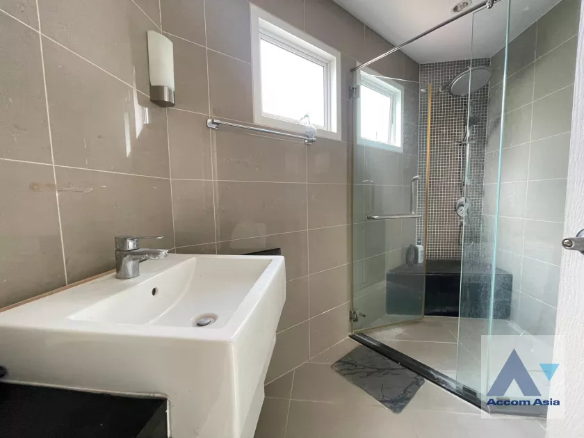 unitCommon Pool, Fully Furnished, Big Balcony |  2 Bedrooms  Condominium For Sale in Ratchadaphisek, Bangkok  near MRT Rama 9 (AA39156)