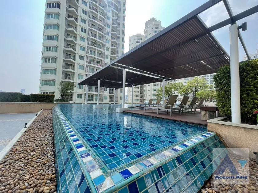 20  2 br Condominium For Sale in Ratchadapisek ,Bangkok MRT Rama 9 at Supalai Wellington AA39156