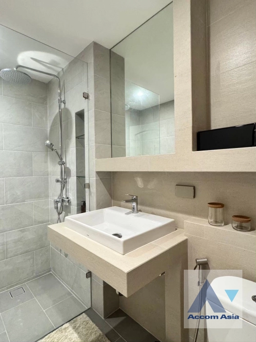 13  4 br Townhouse for rent and sale in Sathorn ,Bangkok MRT Khlong Toei - MRT Lumphini at Rama 4 Village AA39160