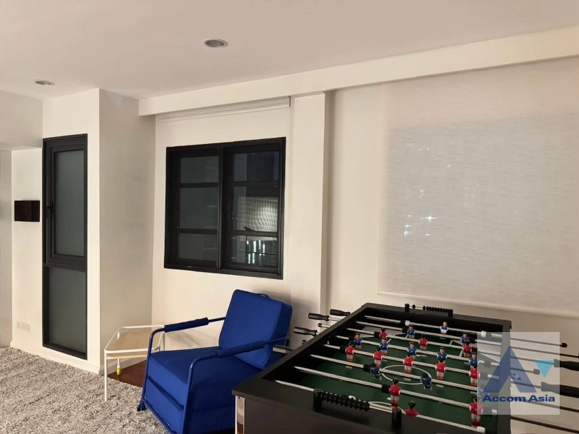 5  4 br Townhouse for rent and sale in Sathorn ,Bangkok MRT Khlong Toei - MRT Lumphini at Rama 4 Village AA39160