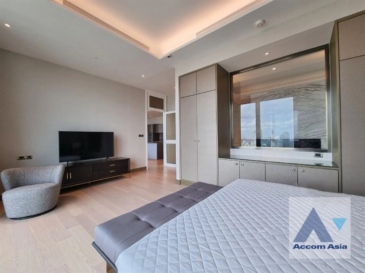 Fully Furnished |  3 Bedrooms  Condominium For Rent & Sale in Charoennakorn, Bangkok  near BTS Krung Thon Buri (AA39168)