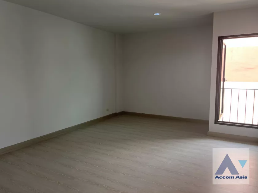 6  3 br Townhouse For Rent in Bangna ,Bangkok BTS Bearing at Deco Home Office AA39173