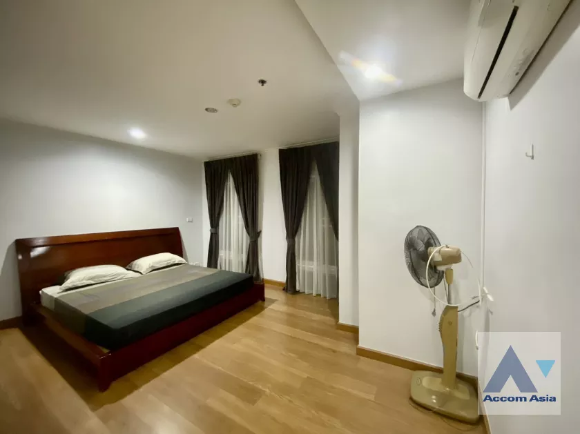 4  3 br Condominium For Rent in Sukhumvit ,Bangkok BTS Asok - MRT Sukhumvit at Wattana Suite AA39179