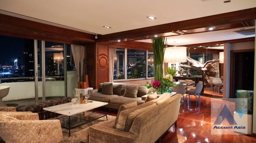  1  3 br Condominium For Sale in Charoen Nakhon ,Bangkok BTS Krung Thon Buri at Supakarn Condominium AA39181