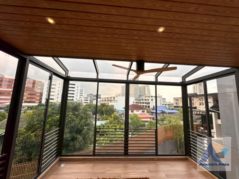 20  6 br House For Rent in Sathorn ,Bangkok BRT Wat Dan at Baan 365 Rama 3 AA39182