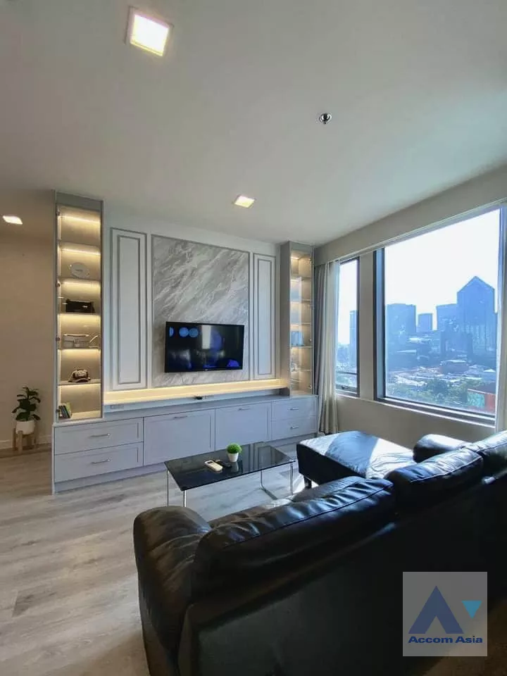 unit 1 Bedroom  Condominium For Sale in Phaholyothin, Bangkok  (AA39189)