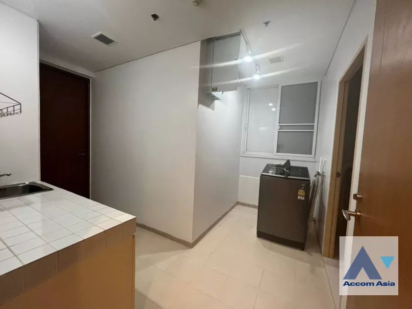 6  4 br Condominium For Rent in Silom ,Bangkok BTS Sala Daeng - MRT Silom at Royal Saladaeng AA39190
