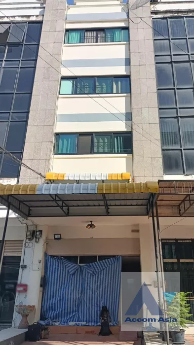 2  6 br Building For Rent in sukhumvit ,Bangkok BTS Thong Lo AA39192