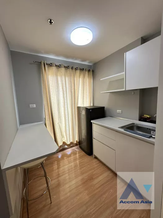 Common Pool | The Trust Residence Pinklao Condominium  1 Bedroom for Sale   in Dusit Bangkok