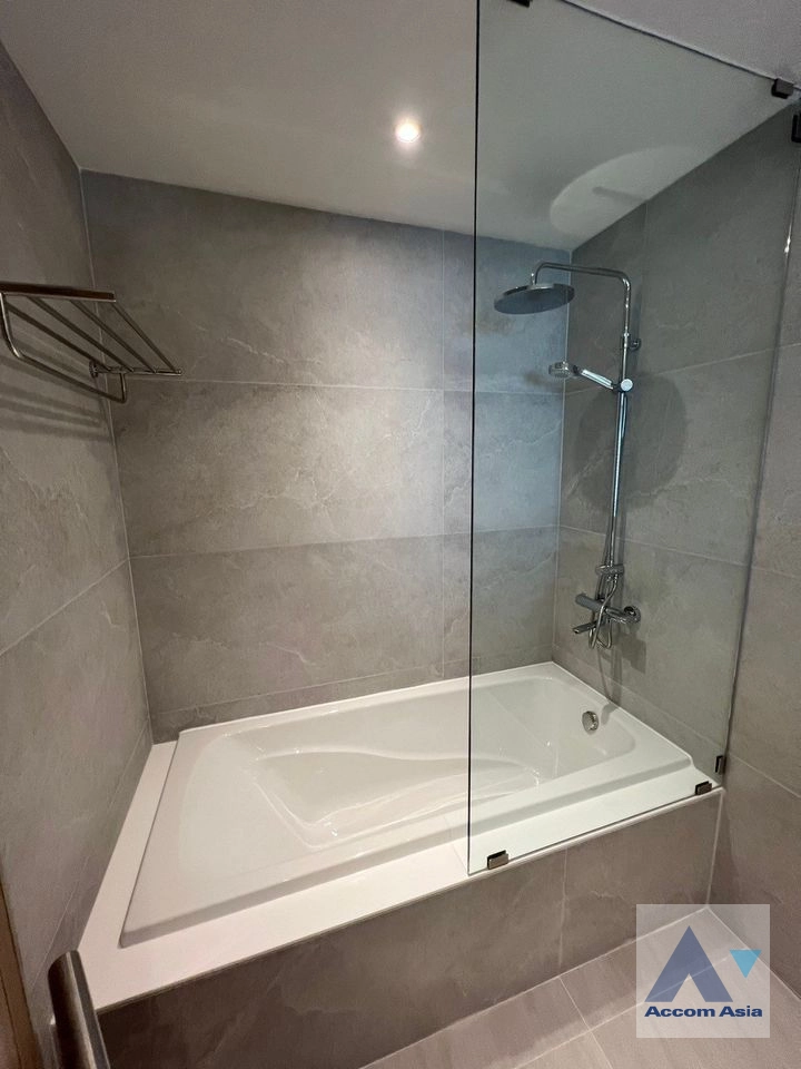 10  2 br Condominium for rent and sale in Ploenchit ,Bangkok BTS Ploenchit at Baan Ploenchit AA39201