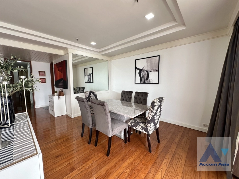 4  2 br Condominium For Rent in Ploenchit ,Bangkok BTS Ploenchit - MRT Lumphini at Polo Park AA39228