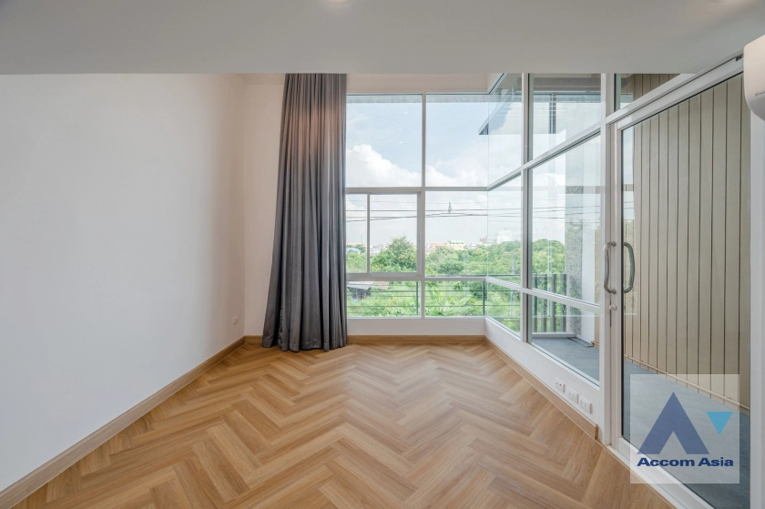 13  4 br Townhouse For Sale in Ratchadaphisek ,Bangkok  at Baan Klang Muang Urbanion Rama 9-Ladprao  AA39242