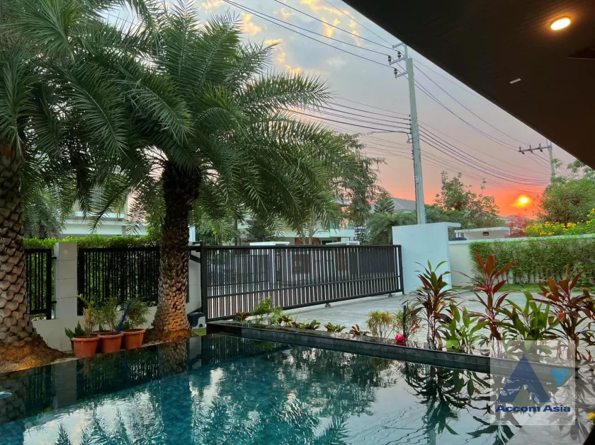 17  5 br House for rent and sale in Samutprakan ,Samutprakan ARL Ratchaprarop at Perfect Masterpiece Sukhumvit 77 AA39244