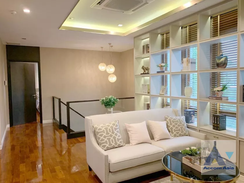 7  5 br House for rent and sale in Samutprakan ,Samutprakan ARL Ratchaprarop at Perfect Masterpiece Sukhumvit 77 AA39244