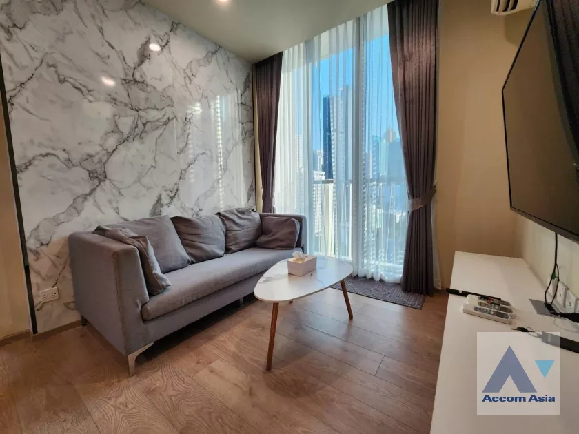 unit 1 Bedroom  Condominium For Rent in Sukhumvit, Bangkok  near BTS Asok - MRT Sukhumvit (AA39249)