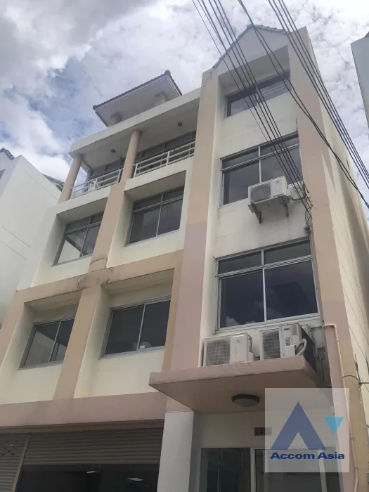  2  Building For Rent in Lat Phrao ,Bangkok  AA39257