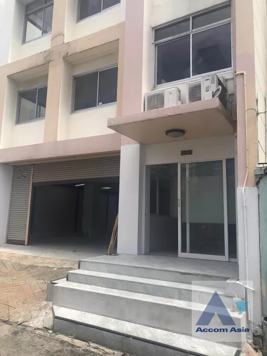  1  Building For Rent in Lat Phrao ,Bangkok  AA39257