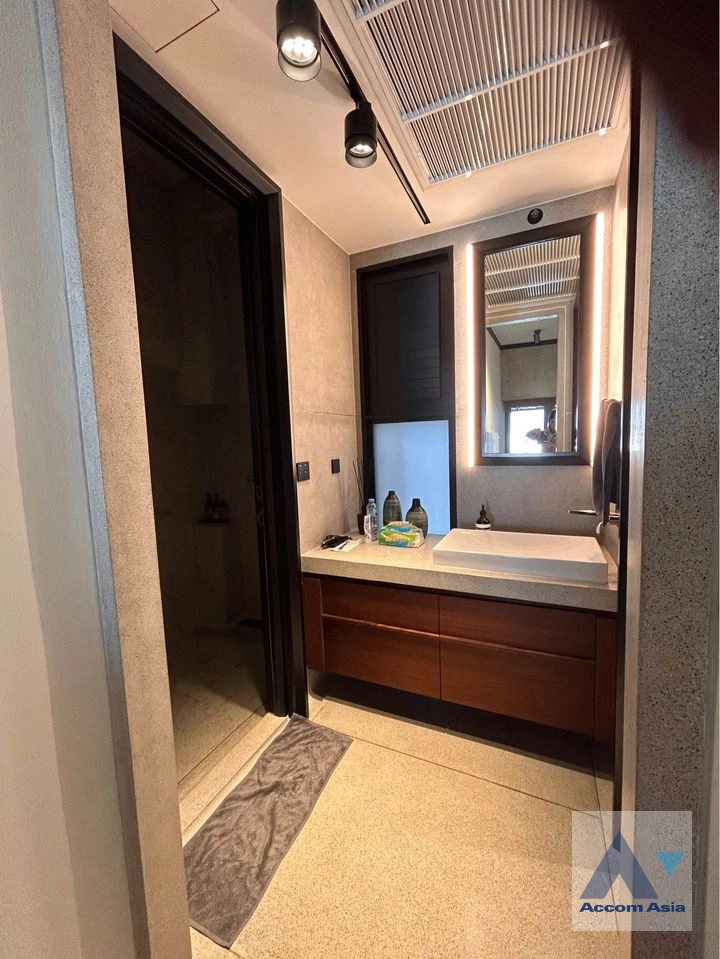 16  5 br Condominium For Sale in Sathorn ,Bangkok BTS Chong Nonsi - BRT Thanon Chan at Windshell Naradhiwas AA39264