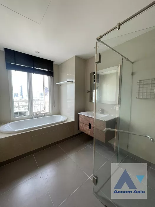 5  2 br Condominium For Rent in Sathorn ,Bangkok BTS Chong Nonsi - BRT Sathorn at The Empire Place AA39266