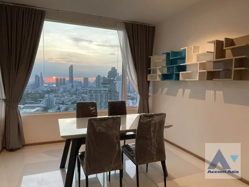  2 Bedrooms  Condominium For Rent in Sathorn, Bangkok  near BTS Chong Nonsi - BRT Sathorn (AA39266)
