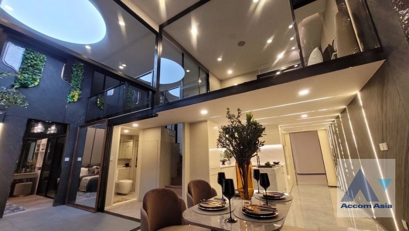 unitDuplex Condo |  3 Bedrooms  Condominium For Sale in Sukhumvit, Bangkok  near BTS Thong Lo (AA39272)