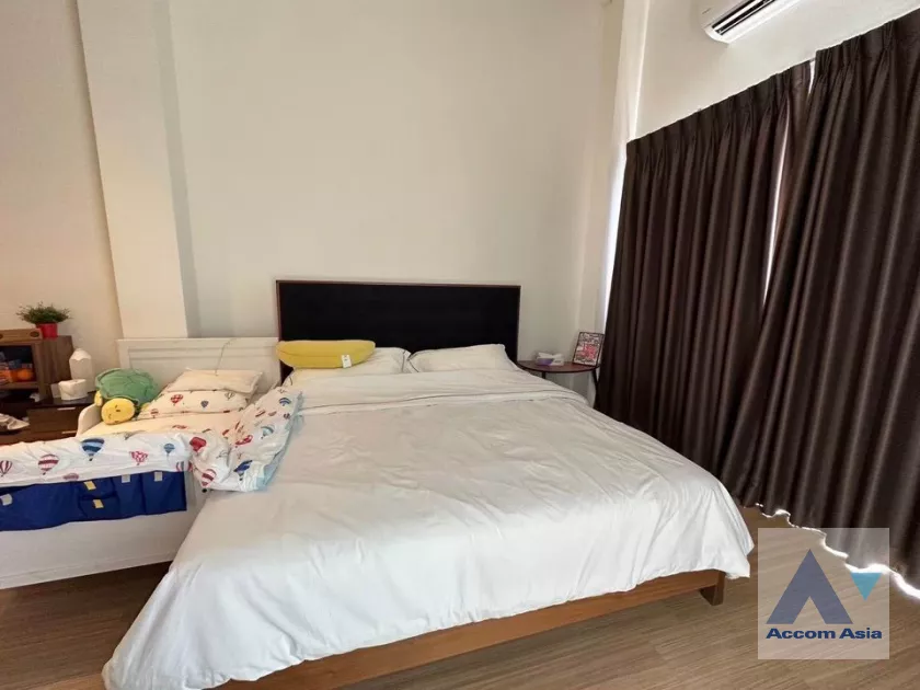 6  4 br Townhouse For Sale in Samutprakan ,Samutprakan  at Y Residence Sukhumvit 113 AA39276