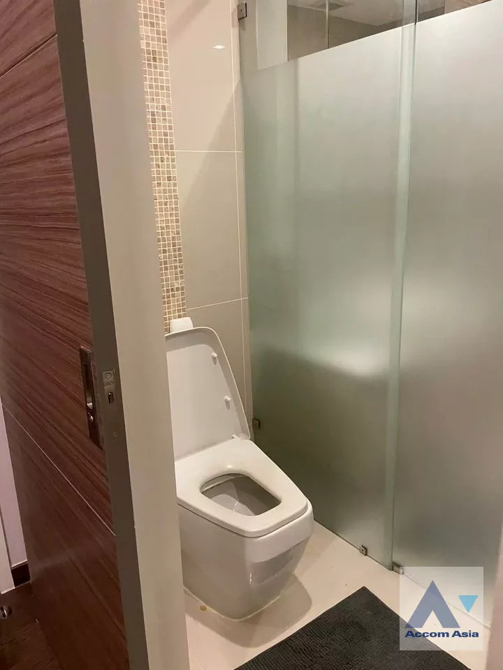 8  1 br Condominium For Rent in New Phetchaburi ,Bangkok MRT Phetchaburi at Q Asoke AA39286